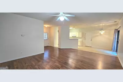 45 Chemin Place, Sharpsburg, GA 30277 - Photo 4