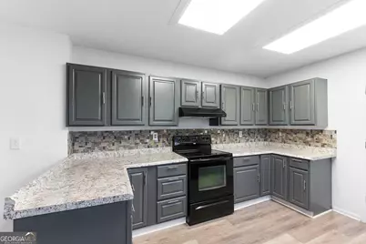 225 Blue Ridge Lane, Warner Robins, GA 31088 - Photo 8