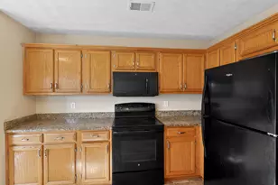 105 Solomon Dr, Ellenwood, GA 30294 - Photo 16