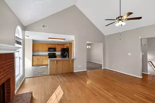 105 Solomon Dr, Ellenwood, GA 30294 - Photo 8