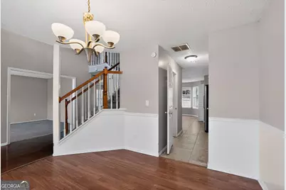2046 Lown Farm Trail, Lithonia, GA 30058 - Photo 18