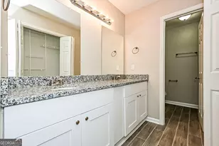 2877 Old S Dr, Jonesboro, GA 30236 - Photo 8