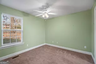 210 Blue Ridge Ave, Demorest, GA 30535 - Photo 16