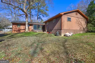 2918 Emerson Cir, Macon, GA 31206 - Photo 6