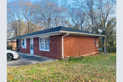 1547 Mountain View Circle NW, Conyers, GA 30012 - Photo 2