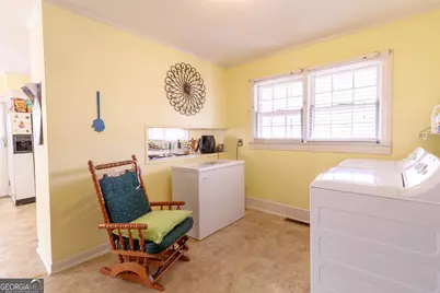 317 Georgia Avenue, Winder, GA 30680 - Photo 12