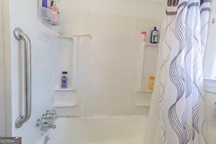 317 Georgia Ave, Winder, GA 30680 - Photo 26