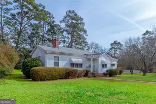 317 Georgia Ave, Winder, GA 30680 - Photo 1