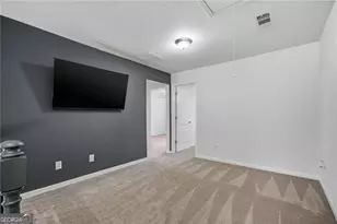 1697 Paxton Ln SW, Lilburn, GA 30047 - Photo 22