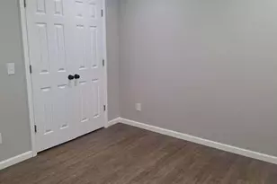 227 Twinn Lakes Dr, Baxley, GA 31513 - Photo 8