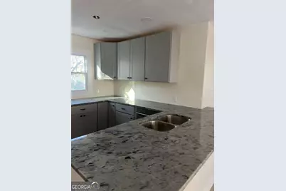 2298 Swallow Circle SE, Atlanta, GA 30315 - Photo 2