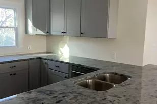 2298 Swallow Cir SE, Atlanta, GA 30315 - Photo 2