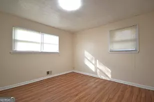 1865 Oxford Dr, Morrow, GA 30260 - Photo 16