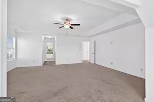 167 Cliffhaven Cir, Newnan, GA 30263 - Photo 4