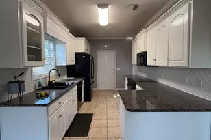 213 Okeechobee Dr, Dothan, AL 36301 - Photo 12