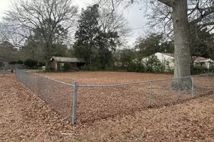 1300 Stonewall St, Dublin, GA 31021 - Photo 8