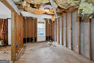 730 Brittany Ct, Stone Mountain, GA 30083 - Photo 28