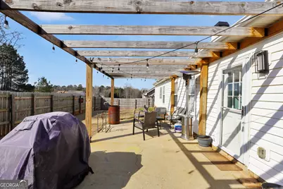 1501 Queen Elizabeth Drive, Locust Grove, GA 30248 - Photo 38