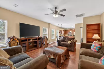 177 Carriage Way, Midway, GA 31320 - Photo 10