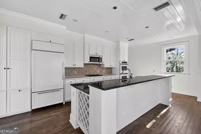 105 Hawkins Island Circle, Saint Simons, GA 31522 - Photo 28