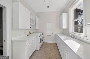 105 Hawkins Island Cir, Saint Simons, GA 31522 - Photo 38