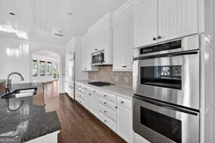 105 Hawkins Island Cir, Saint Simons, GA 31522 - Photo 30