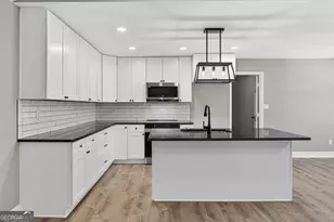 7749 Bromley Ct, Jonesboro, GA 30236 - Photo 14