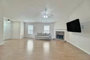 203 Jerry Dr, Hogansville, GA 30230 - Photo 6