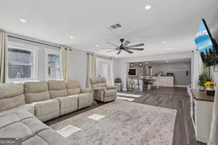 691 Earl North Rd, Newnan, GA 30263 - Photo 8