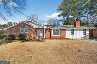 1739 Elmwood Road, Milledgeville, GA 31061 - Photo 2