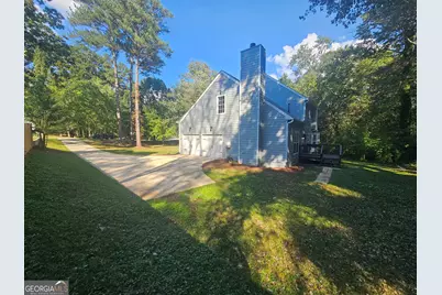 150 Park Timbers Drive, Sharpsburg, GA 30277 - Photo 12