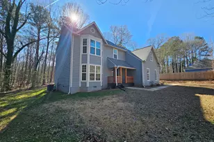 150 Park Timbers Dr, Sharpsburg, GA 30277 - Photo 4