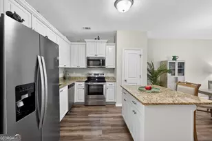 329 Bordeaux Dr, Thomson, GA 30824 - Photo 4