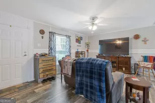 26 E Meadow Ln, Conyers, GA 30012 - Photo 6