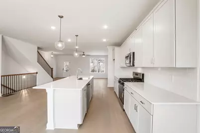 624 Oakleaf Grove Lane, Sugar Hill, GA 30518 - Photo 16