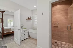 1017 Captains Cv Wy, Saint Simons, GA 31522 - Photo 16