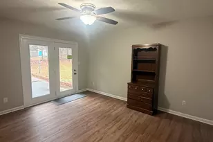 152 Club Cir, Stockbridge, GA 30281 - Photo 8