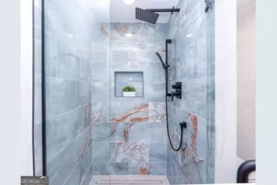 2566 Creekwood Terrace, Decatur, GA 30030 - Photo 16