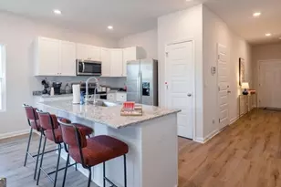 6435 Abney Ct, Valdosta, GA 31605 - Photo 2