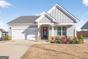 136 Applewood Wy, Homer, GA 30547 - Photo 1