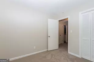 565 Greenview Ave SE, Conyers, GA 30094 - Photo 12