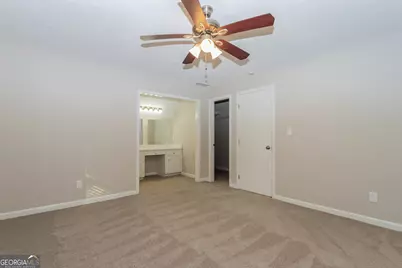 565 Greenview Avenue SE, Conyers, GA 30094 - Photo 8