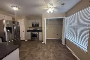 449 Plantation Ct, Stockbridge, GA 30281 - Photo 2