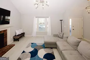 425 Ivy Run Circle, Duluth, GA 30096 - Photo 6