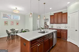 7205 Lowery Oak Dr, Roswell, GA 30075 - Photo 12