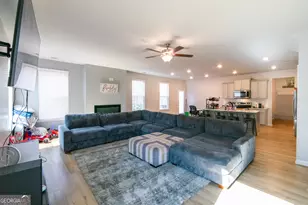 159 Chapel Hl Pkwy, Newnan, GA 30263 - Photo 8