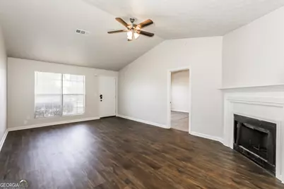 9430 Sleepy Hollow Lane, Jonesboro, GA 30238 - Photo 2