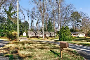 411 Terrace St, Griffin, GA 30224 - Photo 4