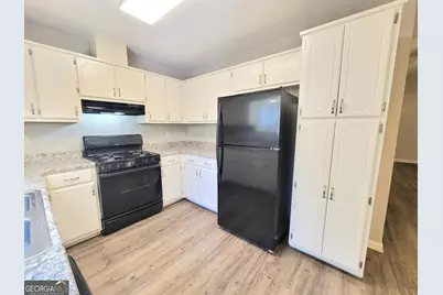 10834 Sunfield Way, Hampton, GA 30228 - Photo 8