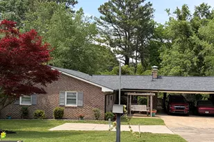 344 Holly Dr, Gainesville, GA 30501 - Photo 2